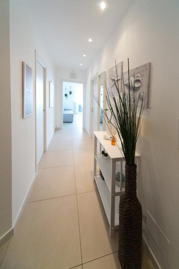 Slow Chic Apartment Ganzirri Messina Exteriör bild